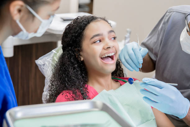 Best Holiday Emergency Dentist in Charlotte Park, FL